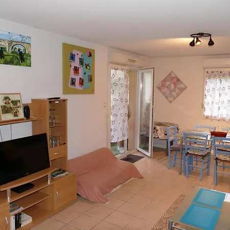 T3 Residentiel Rez De Jardin Piscine, Wifi, Tennis, Fitness Апартаменты